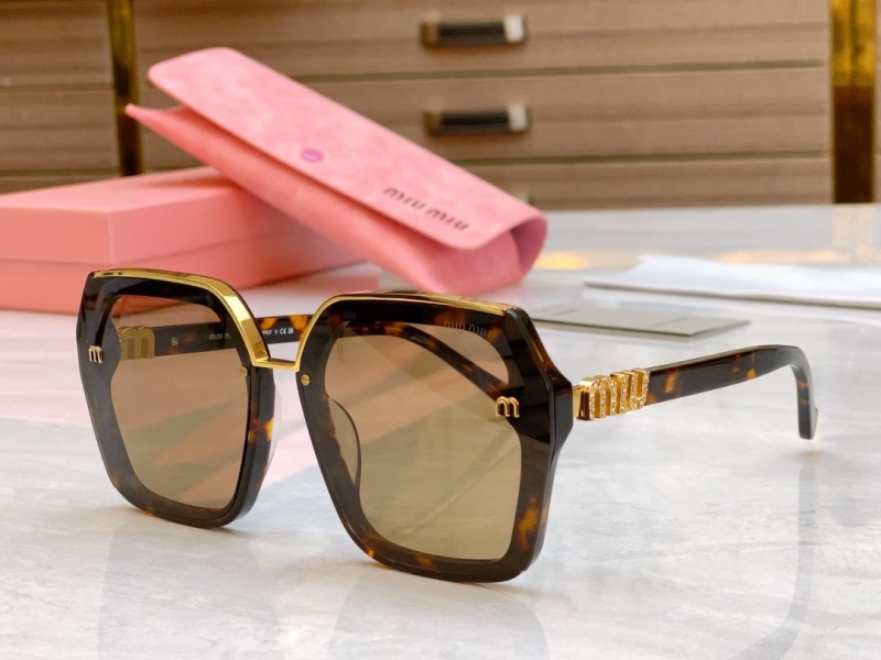 Miu miu Sunglasses